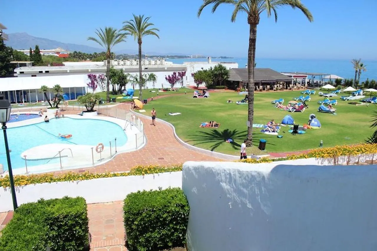 Estepona - Playa - Villa Situada Muy Cerca Del Mar 0*,  Spain